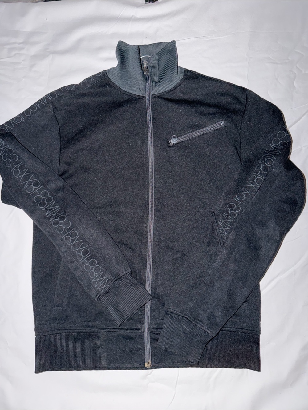 Volcom Men's Black Full-Zip Performance Jacket with Logo Detail Medium 1070